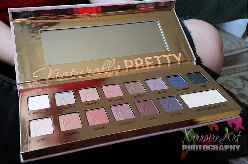 Laura gave me this eye shadow the night before. She used her new brush set and gave my eyes a makeover.