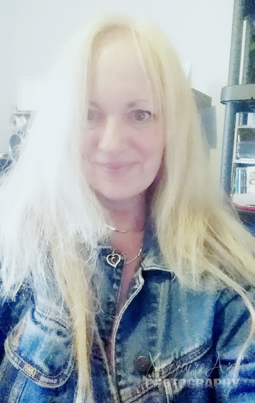 Then there is me, one last look, just to make sure I don't look like a person who is in agony from a really bad sprained ankle.