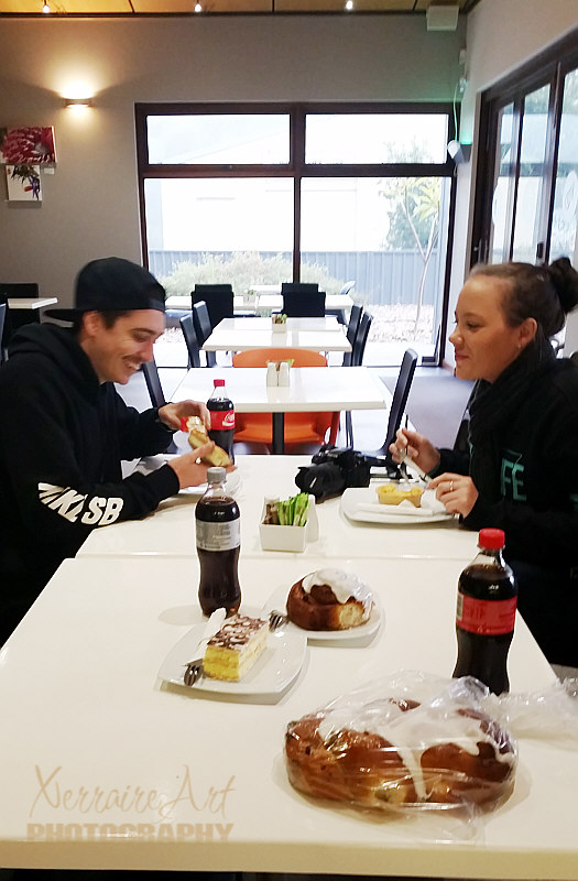 We were in the Bindoon area, so we stopped in to the Bindoon Bakehaus. Naomi and Jamie had sensible breakfast. John and I not so much.