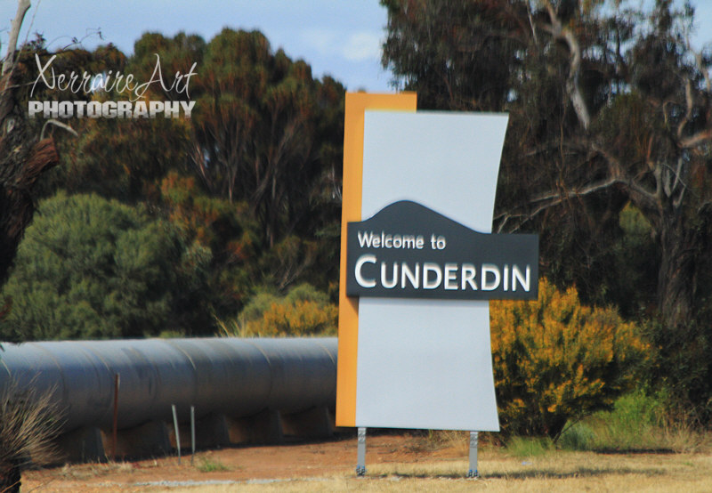 One of our first stops was Cunderdin, a town located in the Wheatbelt region of Western Australia 156 km east of Perth, along the Great Eastern Highway. Due to it being on the route of the Goldfields Water Supply Scheme it is also on the Golden Pipeline Heritage Trail