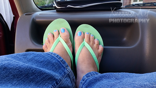 I was sure told that flip flops and painted toe nails weren't proper attire for the bush. (But I brought them along anyway, it was to be 93 degrees!)