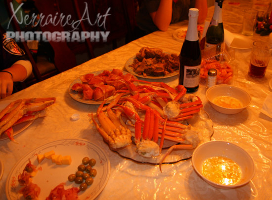eve6 Crabs, sparkling cider, shrimp, pernil, olivas, ribs, Dutch cheese