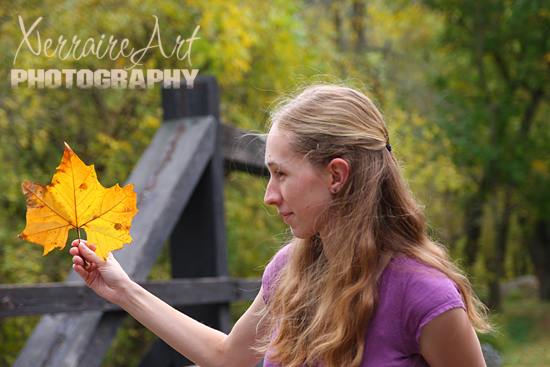 Miranda finds a BIG leaf!