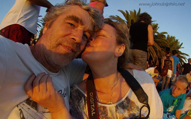 A kiss to start the night, and to show John how much I appreciate being taken to Perth for the Skyshow!