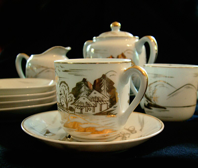 tea cup and saucer